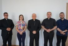 Primopredaja službe tajnika Caritasa Požeške biskupije