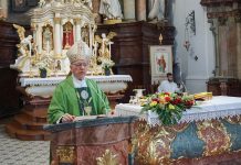 BISKUP ANTUN KRSTIO ČETVRTO DIJETE RAVNATELJA KATOLIČKE OSNOVNE ŠKOLE U VIROVITICI