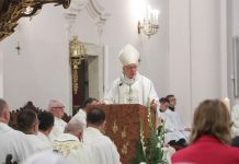 EUHARISTIJSKO SLAVLJE NA BISKUPIJSKOM DANU U POŽEGI