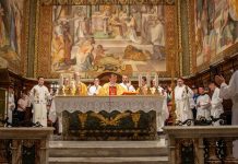 Biskup Martinović predvodio misu u Hrvatskoj crkvi sv. Jeronima u Rimu