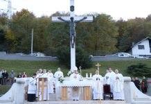 Svetkovina Svih svetih proslavljena na požeškom groblju sv. Ilije