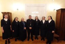 Biskup Martinović primio članice Regionalne uprave Klanjateljica Krvi Kristove