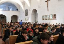 Dekanatski susret krizmanika i mladih u Velikoj