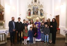 Krštenje desetog djeteta roditelja Ivić u Bučju