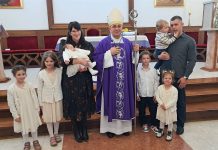 Krštenje šestog djeteta roditelja Mejašić u Virovitici